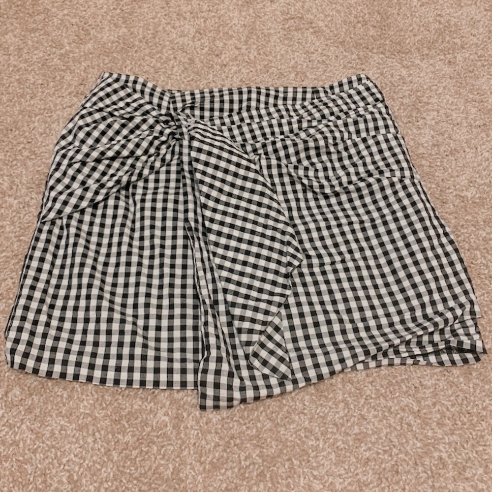 black and white plaid gingham mini skirt with tie